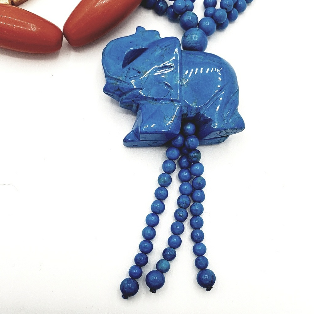 Beautiful group of necklaces stone elephant - Picture 5 of 5